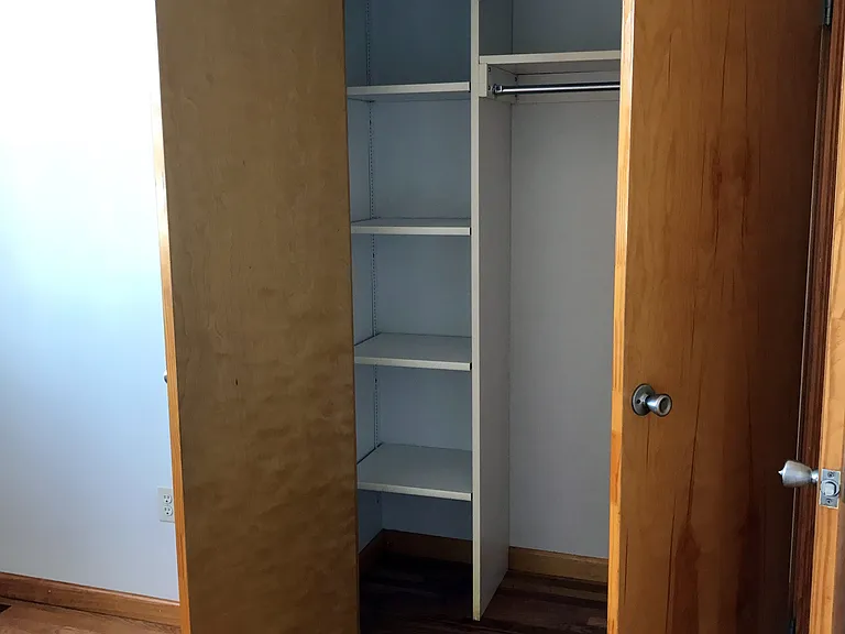 116 Calyer St #6 — Photo 5