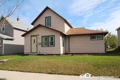 444 23rd Ave N Photo 1