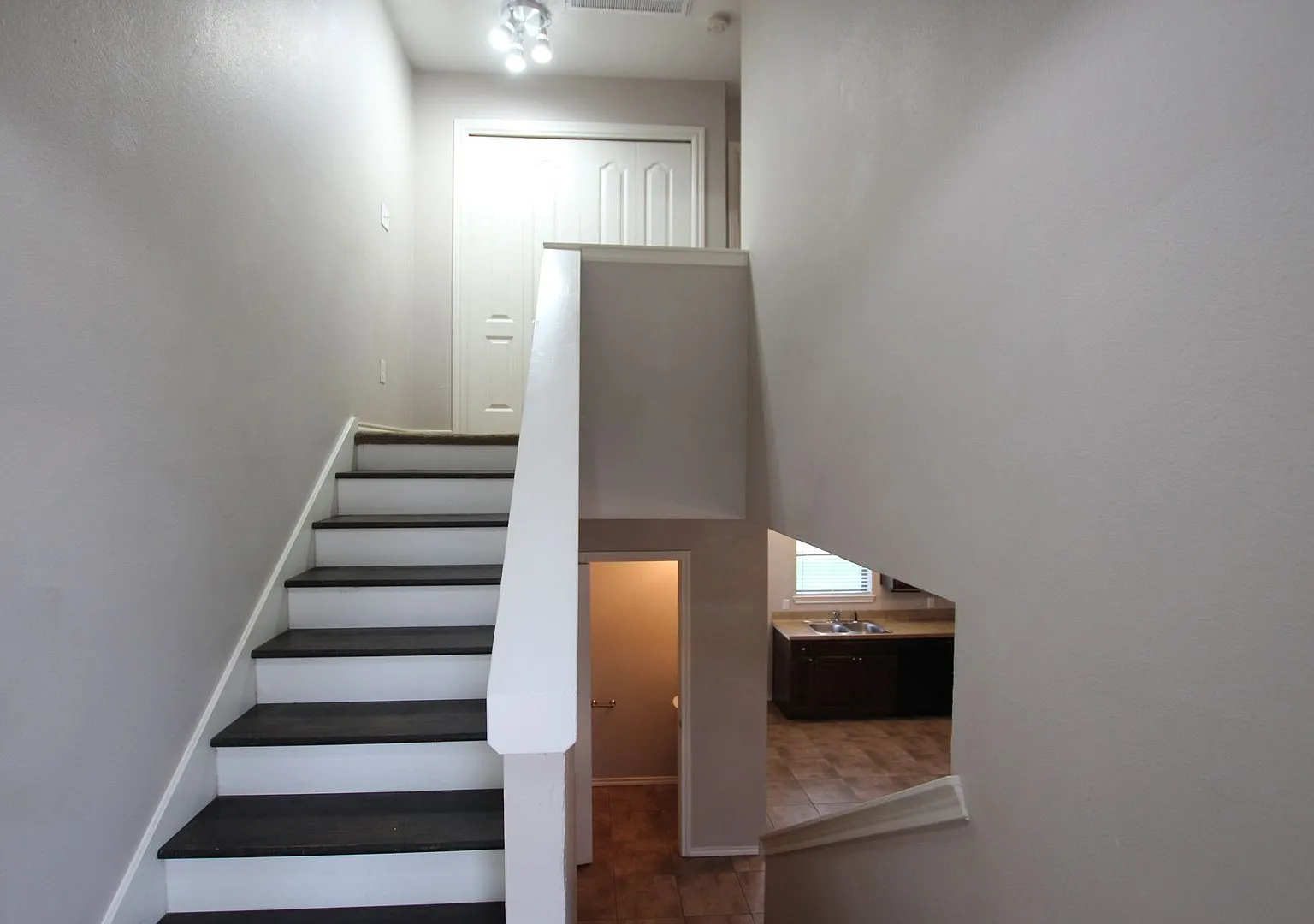 Coming Soon! 2 Bed 1.5 Bath Townhome, Lindale ISD! — Photo 4