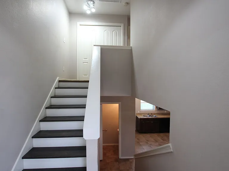Coming Soon! 2 Bed 1.5 Bath Townhome In Lindale! — Photo 5