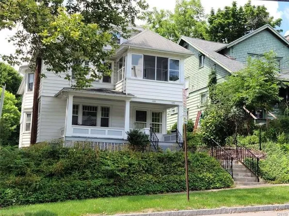 1050 Westcott St #2, Syracuse, NY 13210