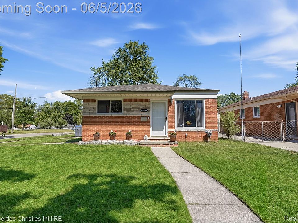 1st image of 8982 Beatrice St