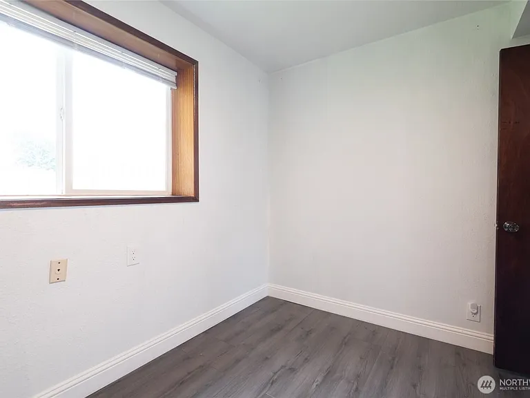 12638 SE 210th Ct — Photo 10