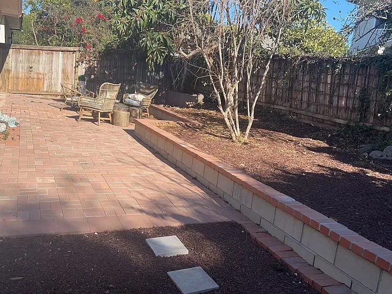 18 Norton St — Photo 14