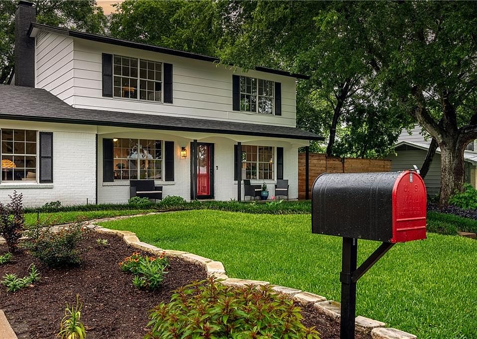1st image of 1006 Berrywood Dr