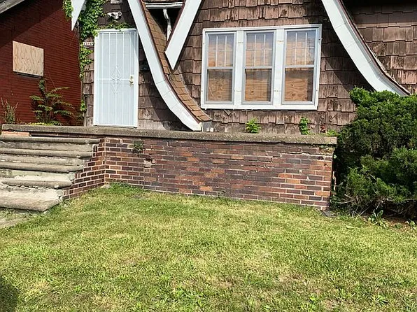 13948 Indiana St, Detroit, MI 48238