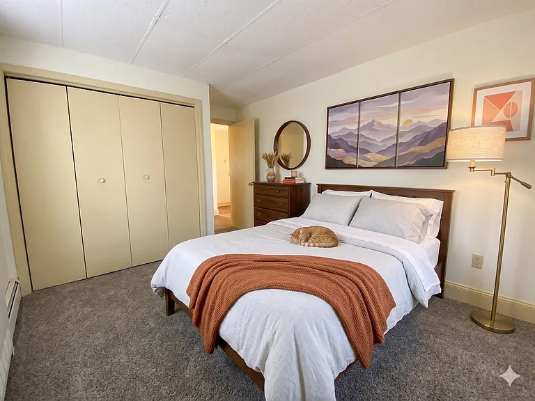 610 Union St #104 — Photo 32