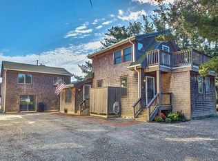 17 W Cleveland Ave, Long Beach, NJ 08008