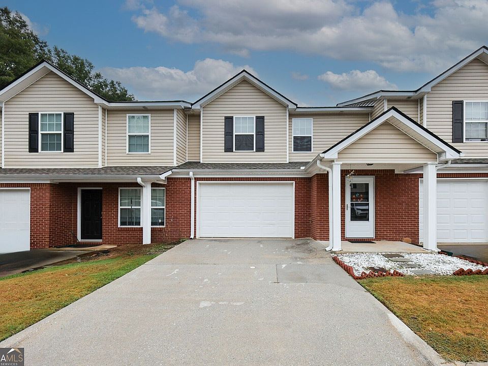 1st image of 234 Tara Commons Walk