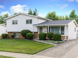 410 S Yale Ave, Addison, IL 60101