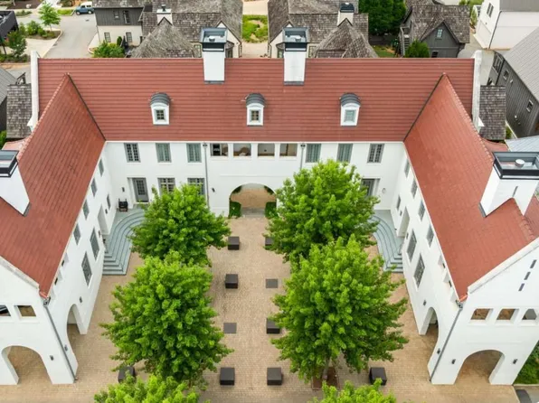 11277 Serenbe Ln, Chattahoochee Hills, GA 30268