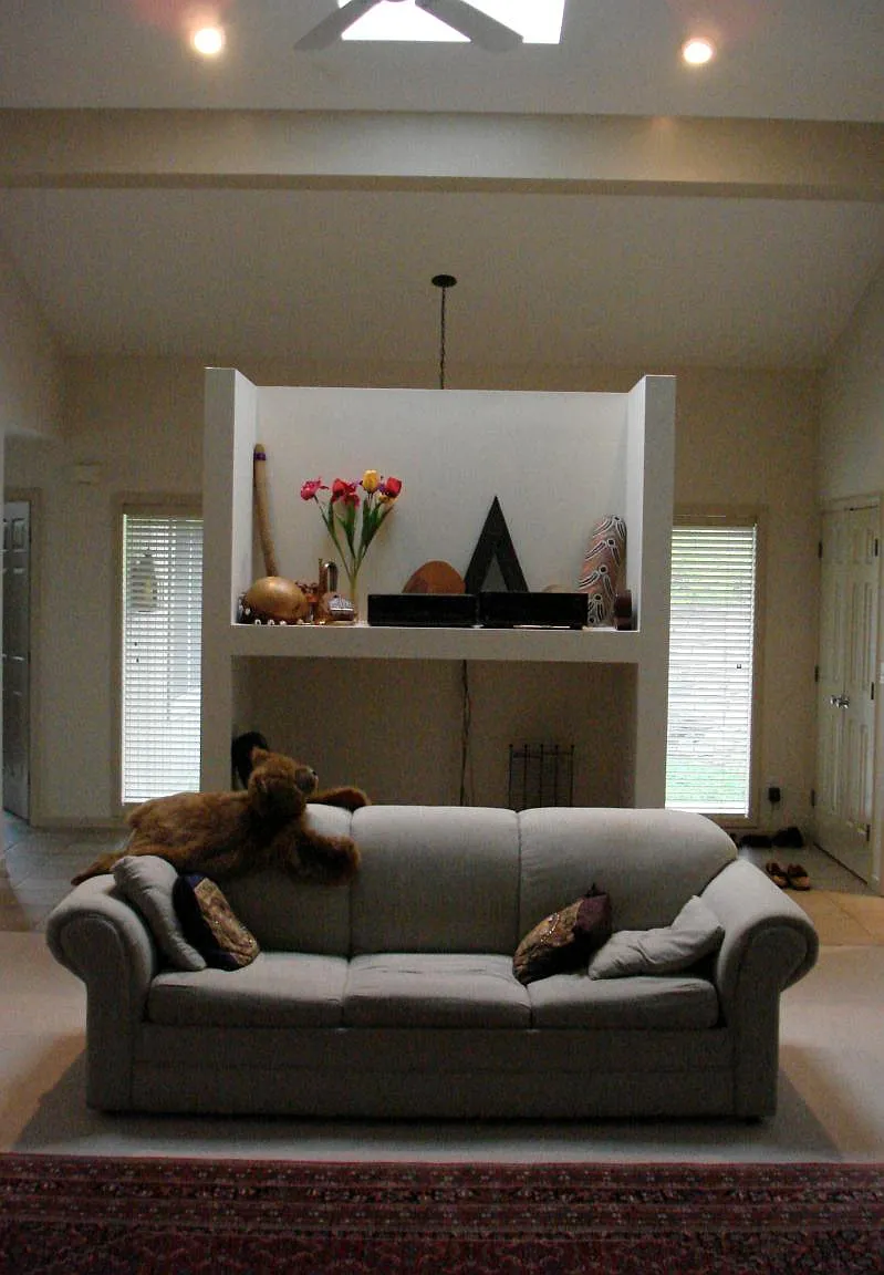 3 bed, 2.5 bath, 2662 sqft, $2,200 — Photo 2