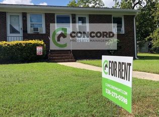 2100 Hiatt St APT 4, Greensboro, NC 27403