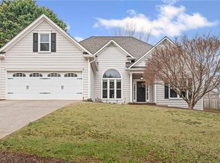 6470 Ivey Meadow Ln, Cumming, GA 30040