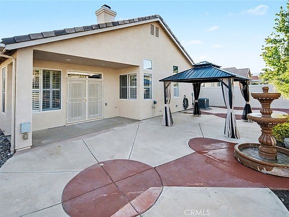 3rd image of 28920 Raintree Dr