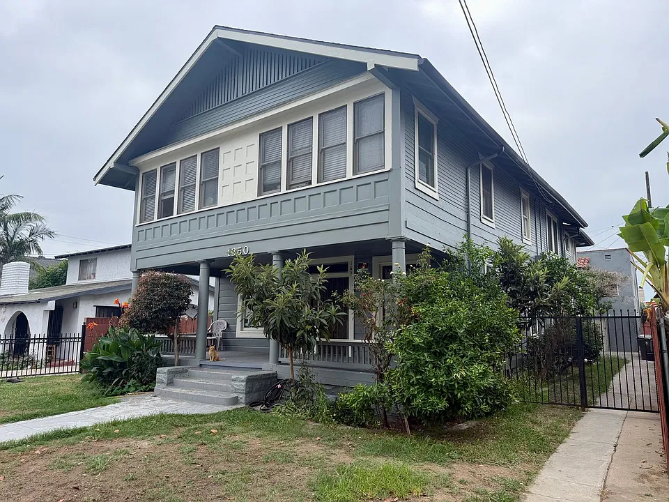 1350 E Hellman St