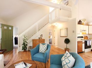 6 Saddle Club Rd, Edgartown, MA 02539