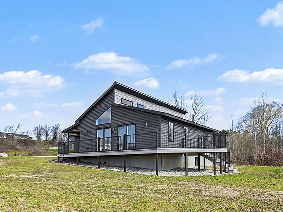 2nd image of 9132 Blue Gill Rd