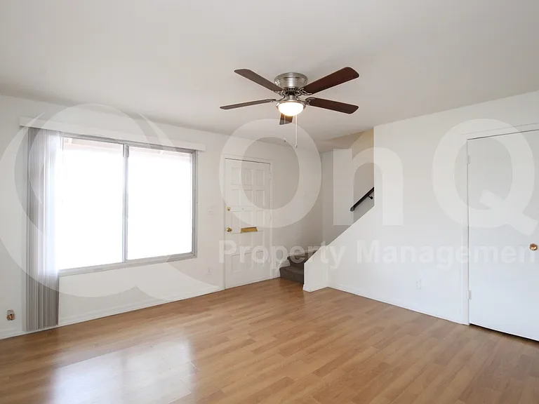 4526 N 15th Ave — Photo 10