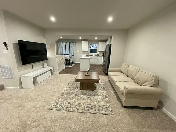 3rd image of 116 Michaels Way