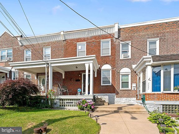 2nd image of 4018 Lauriston St