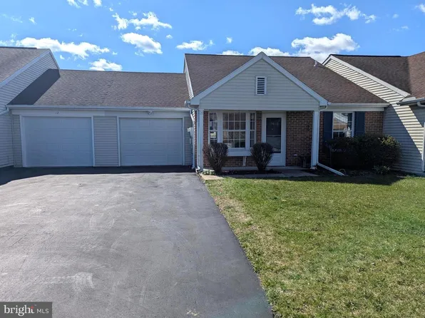 14 Greenspring Dr, Mechanicsburg, PA 17050