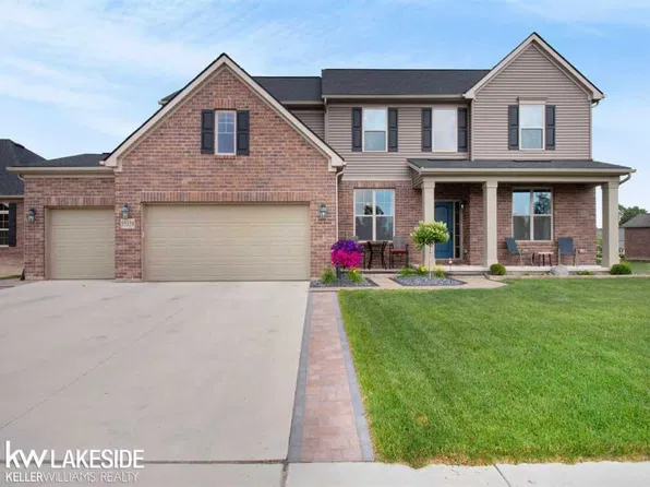 55158 Sarazen Dr, Macomb, MI 48042
