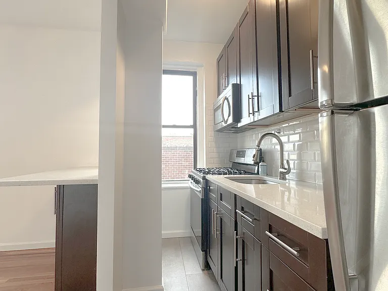 25-98 36th St #1L — Photo 6