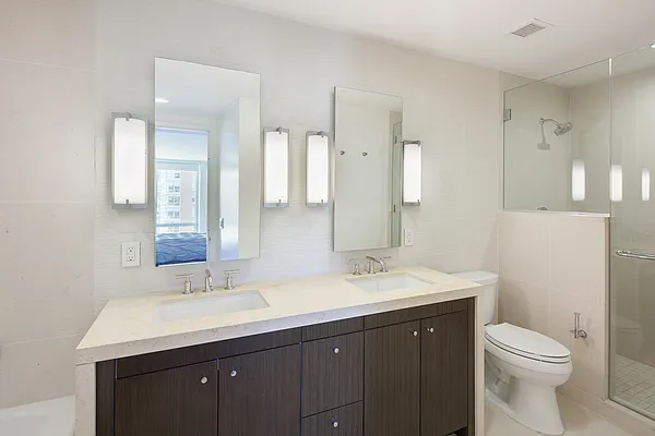 Rented by Compass | media 23