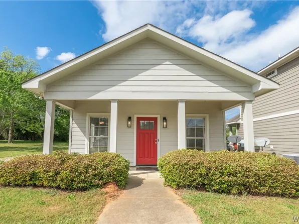 414 18th St E, Tuscaloosa, AL 35401