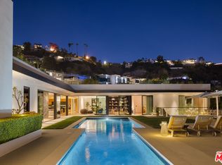 1877 Rising Glen Rd, Los Angeles, CA 90069