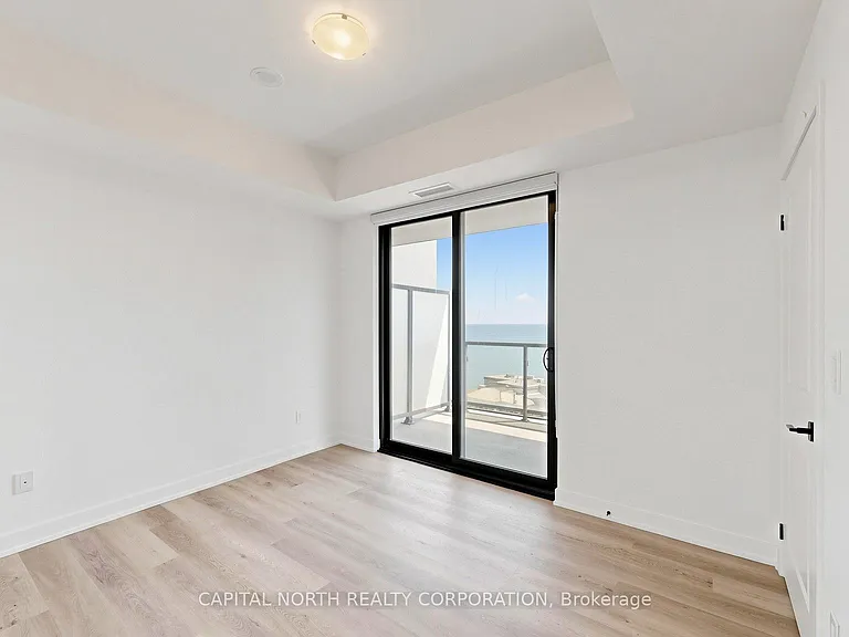 2075 Lakeshore Rd #708 — Photo 12