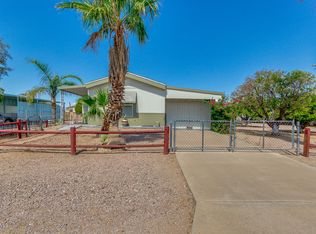 9414 E Sunland Ave, Mesa, AZ 85208