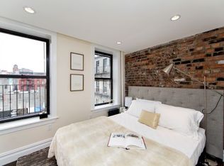 447 E 9th St #PENTHOUSE 1, New York, NY 10009