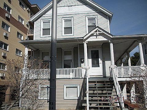 2nd image of 1107 Harlem Ave