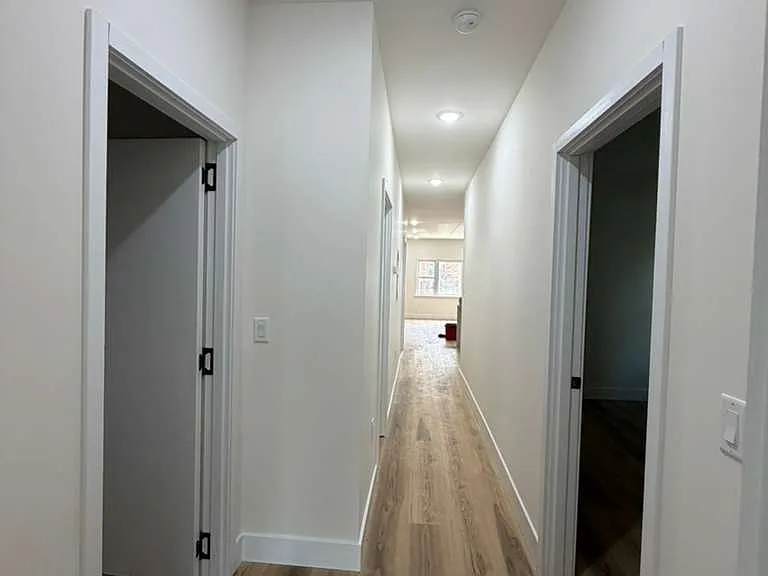 13 W 13th St #1 — Photo 8