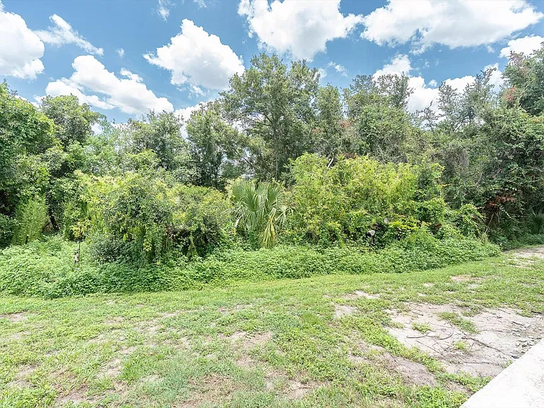 9624 Carlsdale Dr — Photo 34