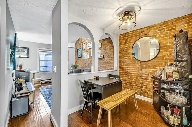 3 Kemble Pl #2 — Photo 8