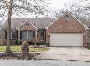 520 Amberley Dr, Lexington, KY 40515