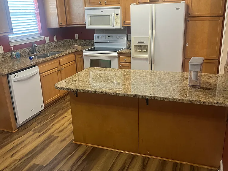 71 Weston Cir — Photo 7