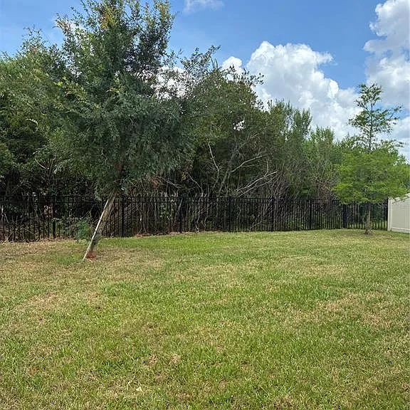 8737 Bower Bass Cir — Photo 24