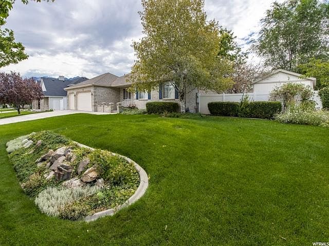 1st image of 1391 W Kodiak Way