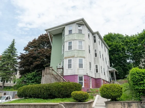64 Everard St, Worcester, MA 01605