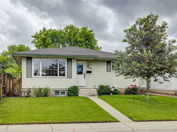 4387 S Dovercrest Dr SE, Calgary, AB T2B 1Y3