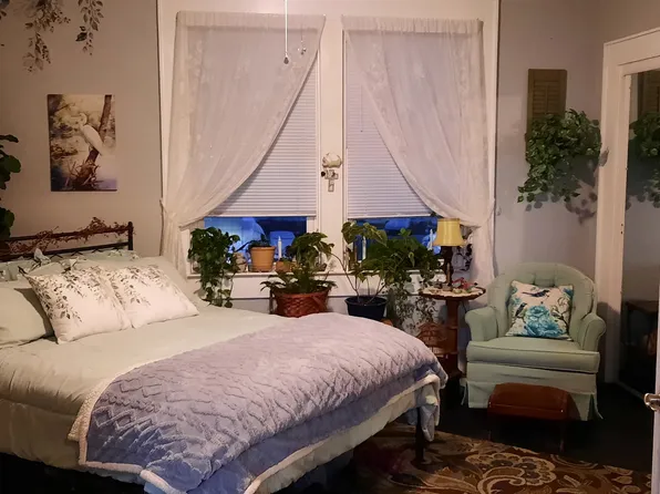 19 W Washington St, Morgantown, IN 46160