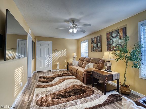 5th image of 6610 Lear Nagle Rd #156