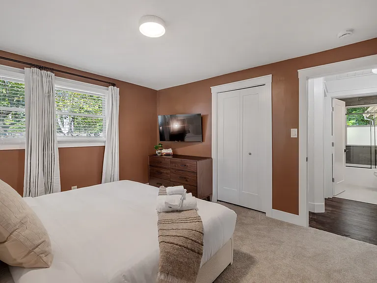 22182 Berg Rd — Photo 39