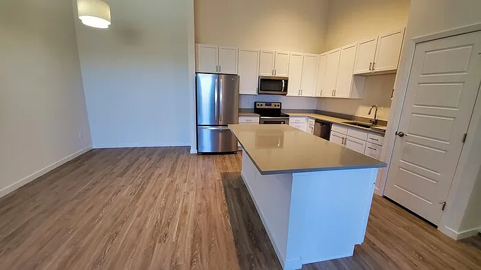 17297 Wilde Ave #305 — Photo 3
