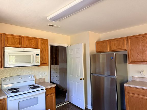 4th image of 3537 Dunbarton Dr
