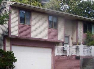 2510 York Rd, Lansing, MI 48911